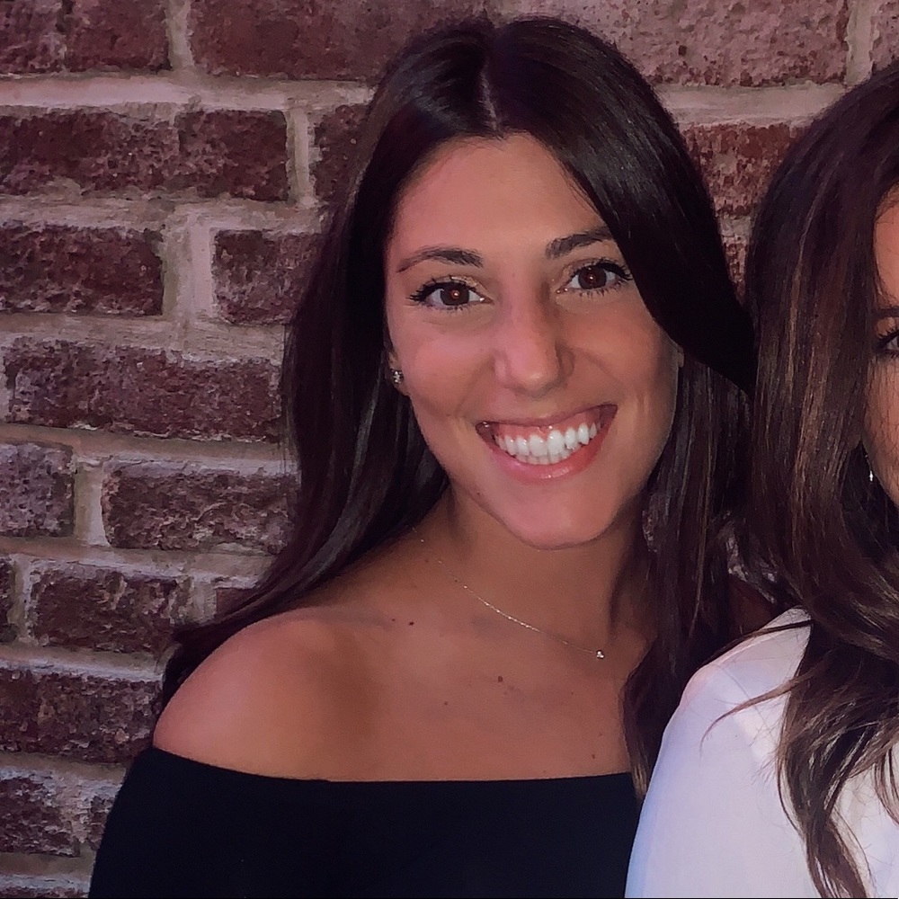 Meet your Posher, Dana